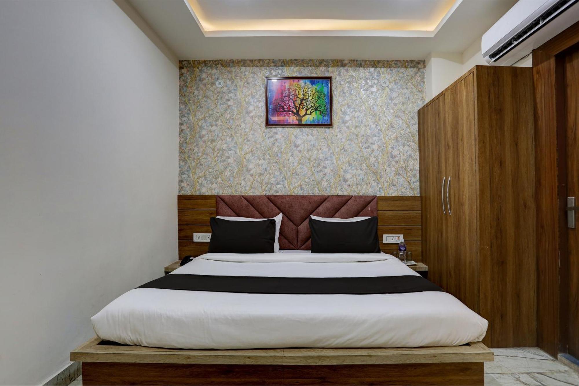 Hotel Collection O Jairaj à Alwar Extérieur photo