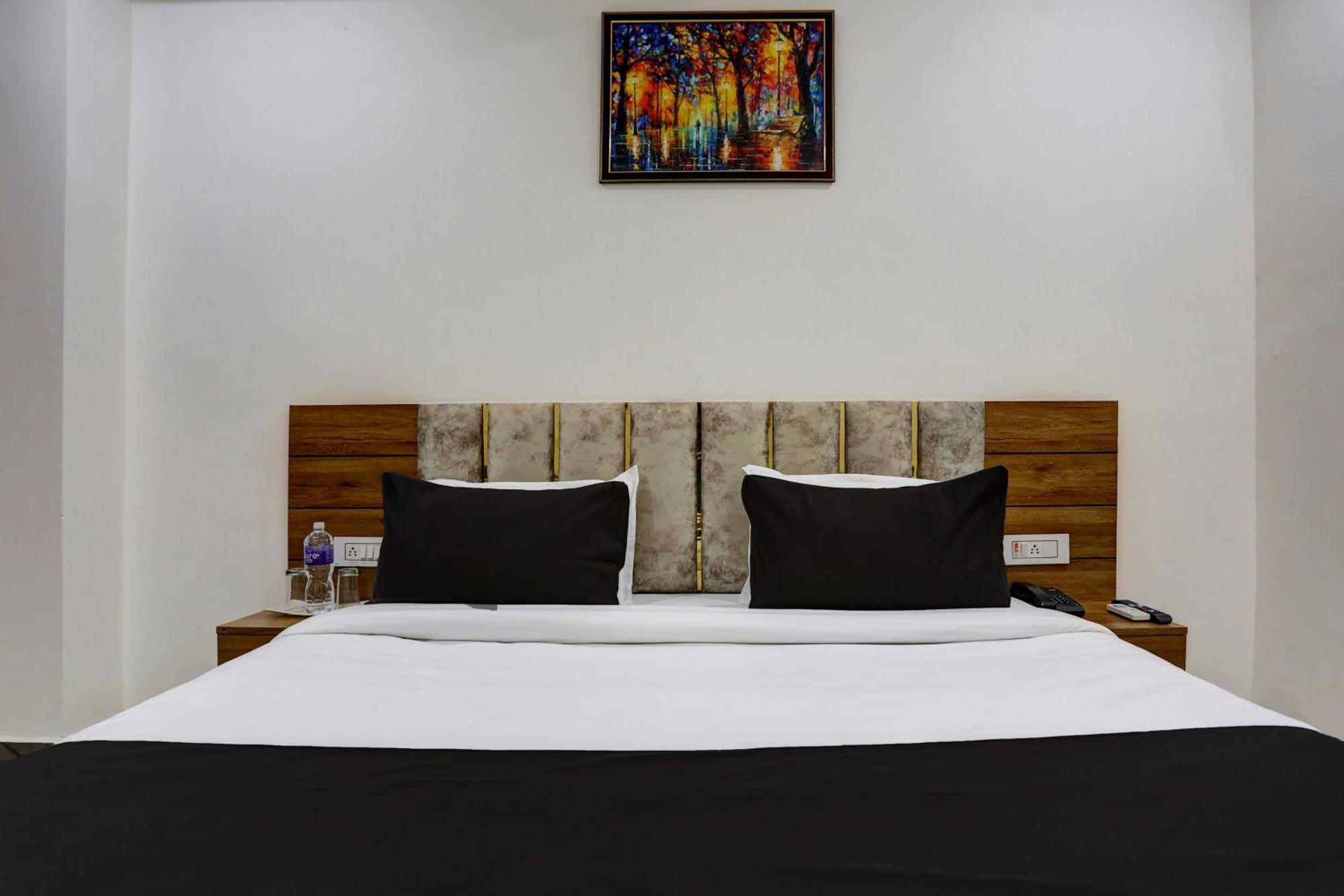Hotel Collection O Jairaj à Alwar Extérieur photo