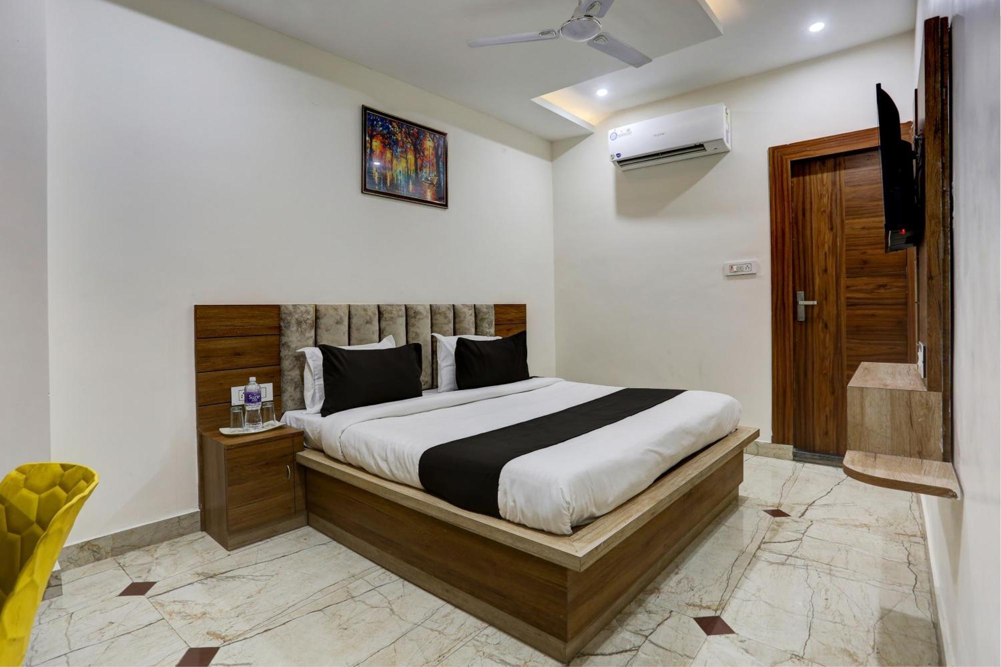 Hotel Collection O Jairaj à Alwar Extérieur photo